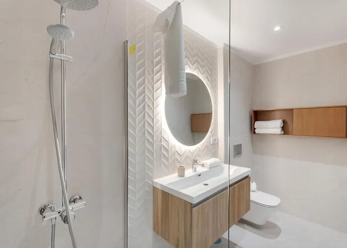 Spinnaker Playa Villa